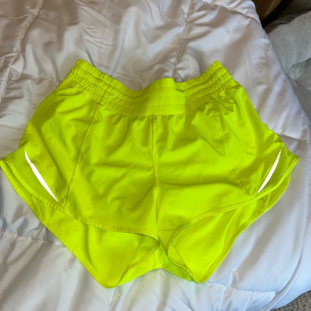 lululemon hotty hot shorts